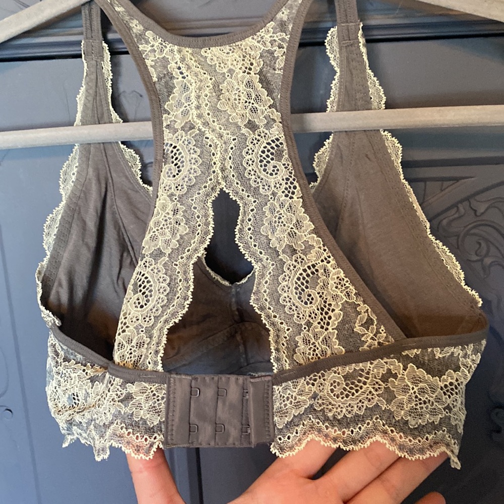 Felina Lacey Bralette - Picture 6 of 17